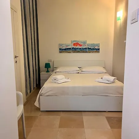 Domus Tritone Nyaraló *